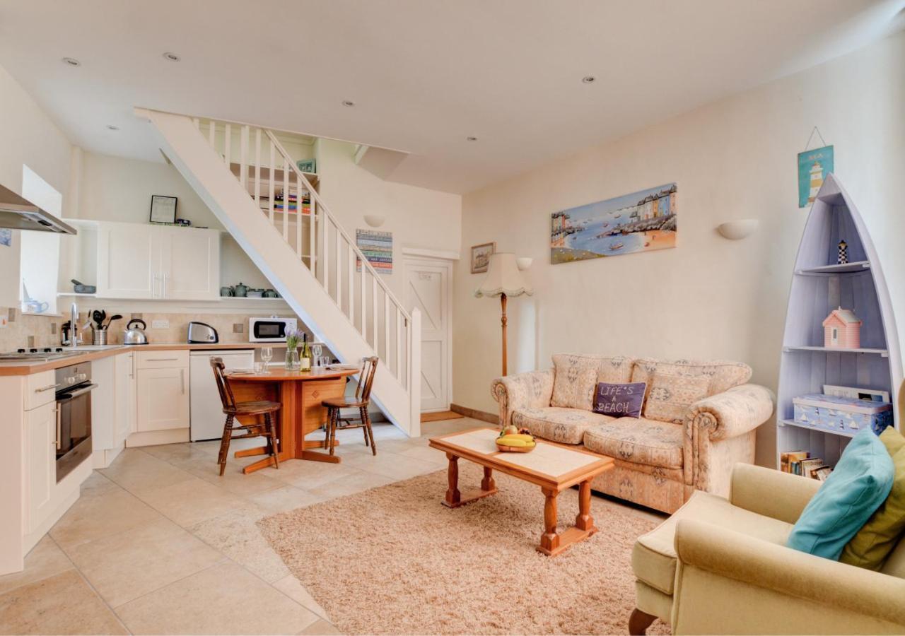 Carolines Cottage 스와니지 외부 사진